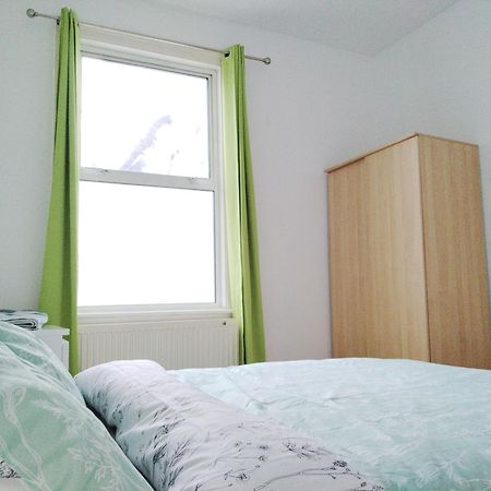 Cosy Rooms Near Canary Wharf & The O2 ลอนดอน ภายนอก รูปภาพ