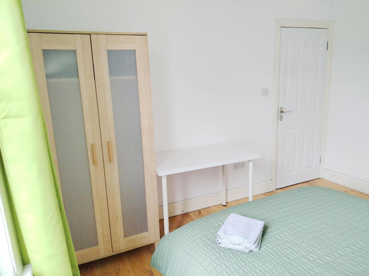 Cosy Rooms Near Canary Wharf & The O2 ลอนดอน ภายนอก รูปภาพ
