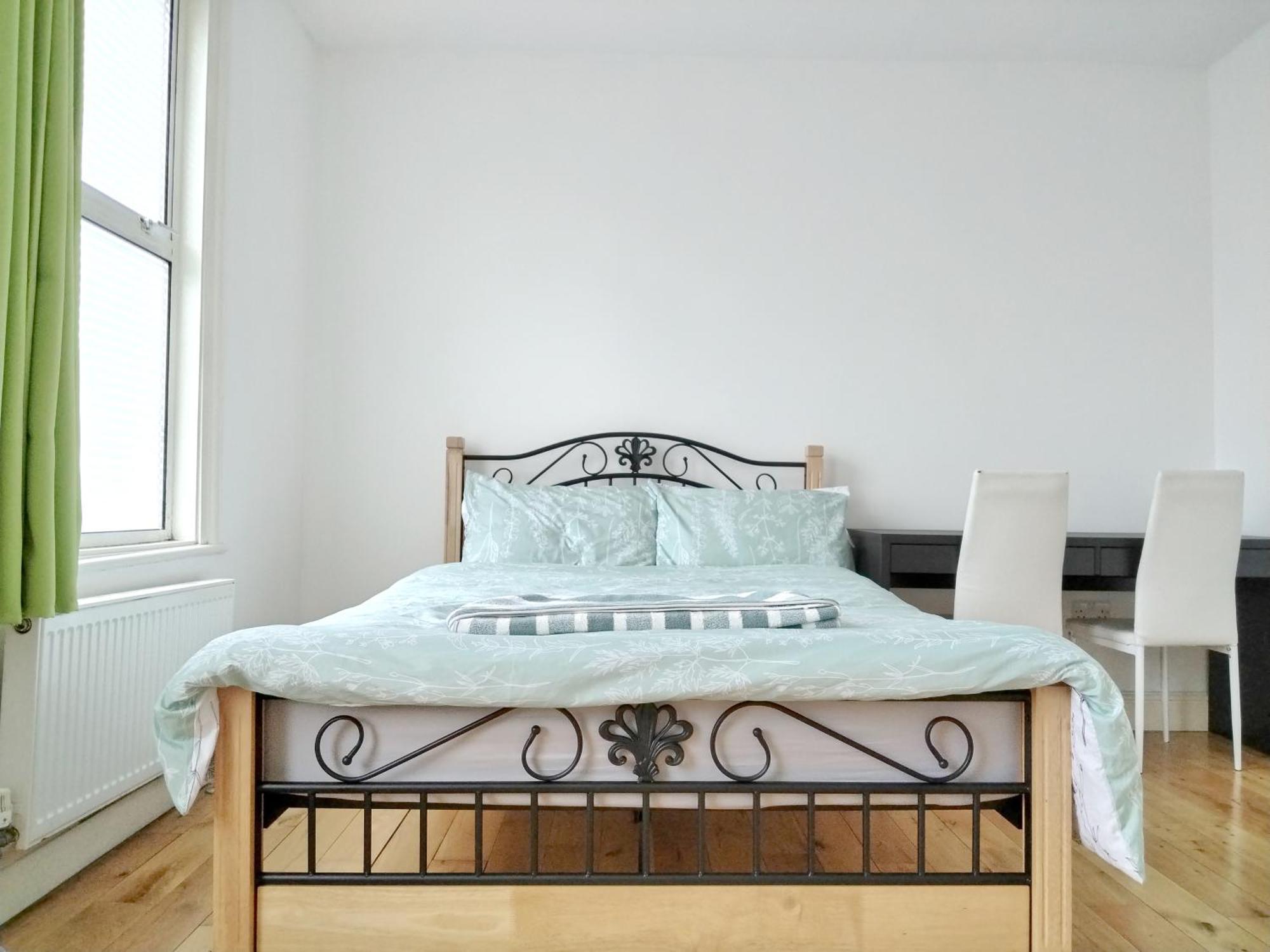 Cosy Rooms Near Canary Wharf & The O2 ลอนดอน ภายนอก รูปภาพ