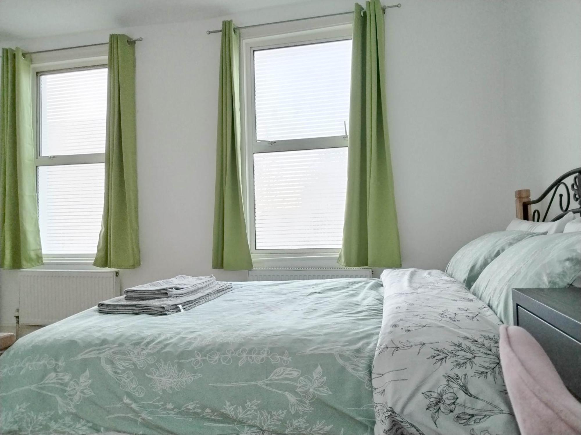Cosy Rooms Near Canary Wharf & The O2 ลอนดอน ภายนอก รูปภาพ